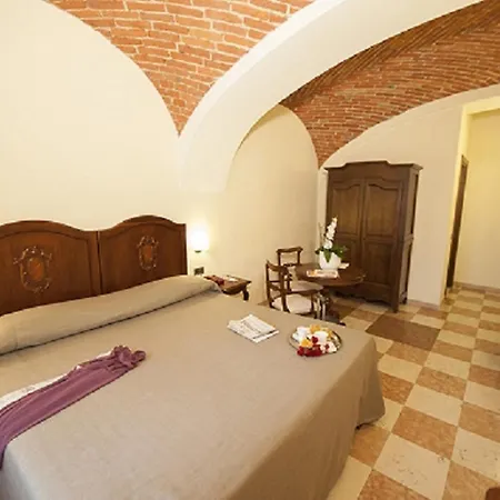 Ξενοδοχείο La Corte Albertina 3*