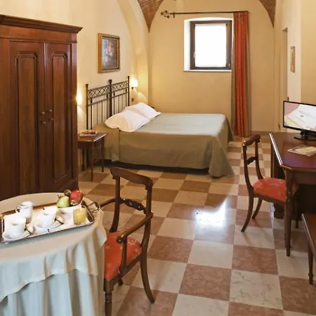 La Corte Albertina 3* Μπρα