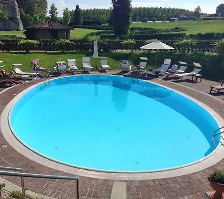 La Corte Albertina 3* Μπρα